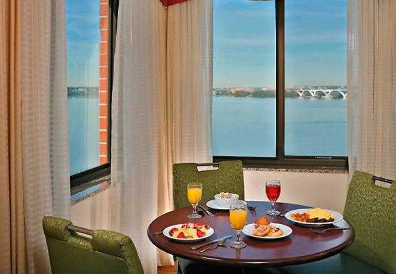 Residence Inn By Marriott National Harbor Washington, D.C. Area Buitenkant foto